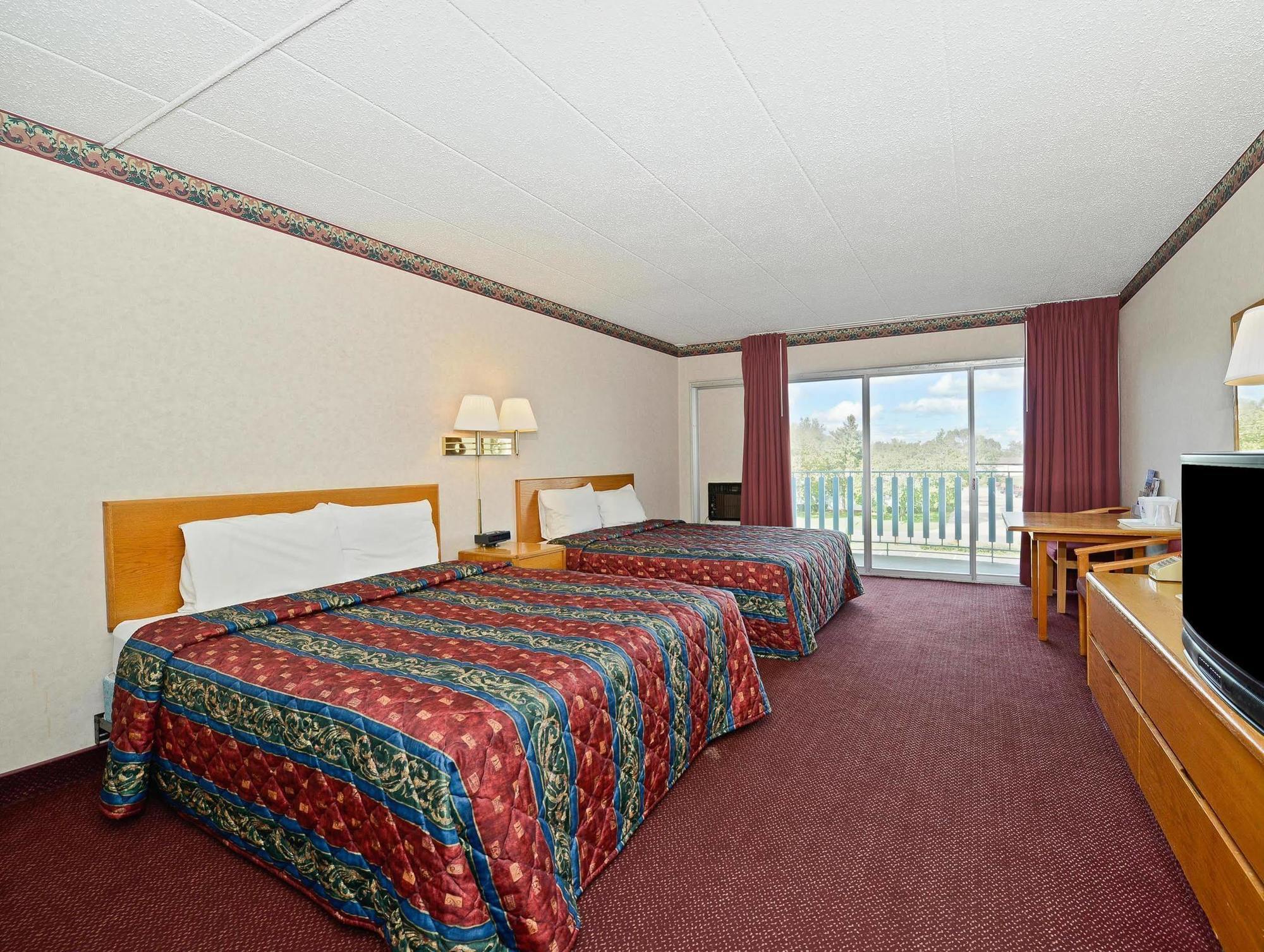 Howard Johnson By Wyndham Saint Joseph Benton Harbor Exteriér fotografie