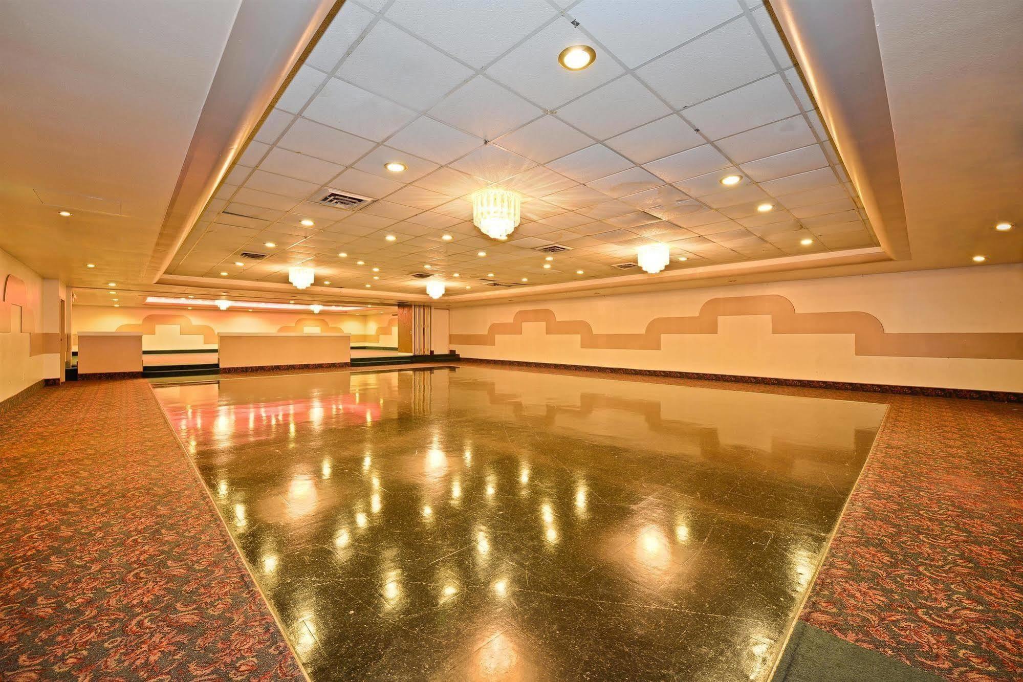 Howard Johnson By Wyndham Saint Joseph Benton Harbor Zařízení fotografie